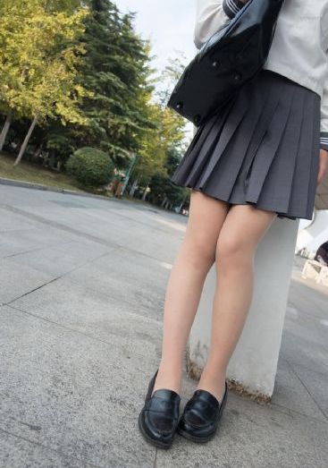 热门精品国产免费观看_720在线手机播放