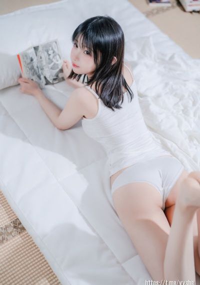 六月婷婷中文字慕_DVD完整视频观看