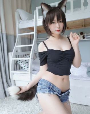 国产精品三级在线看免费看_吉吉电影在线观看