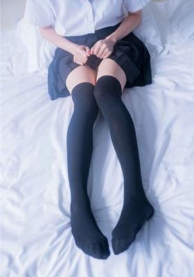 自拍偷拍电影_高清日本电影免费