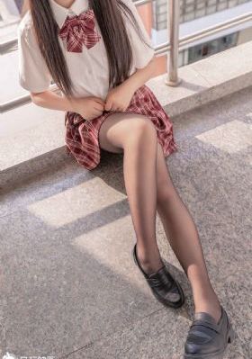 色噜噜狠狠狠狠色综合久不_电影未删减版