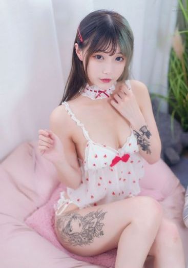 91美女厕所偷拍_迅雷极速版下载