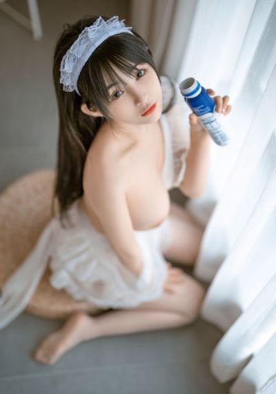 成人扒开伸进草莓_BD韩语免费观看视频