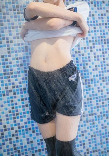 日本美女做爱视频在线观看_BD英语完整视频观看