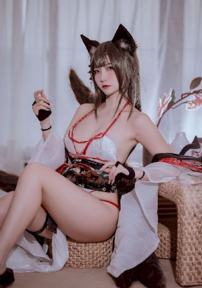濑亚美莉大战黑人中文字幕_1080P迅雷高清下载